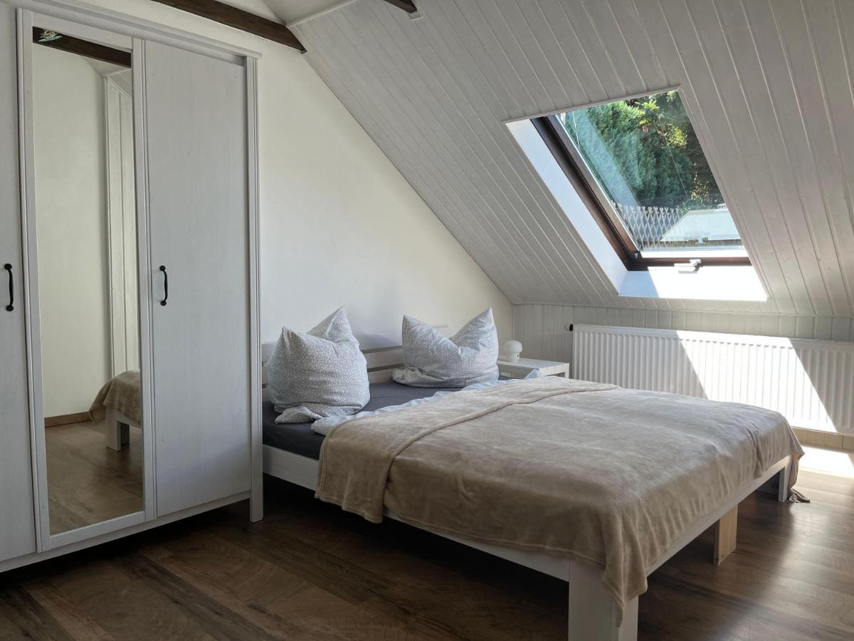 Saechsische-schweiz-ferienhaus-wohnung-1-mit-elbblick-sauna-und-kamin Apartment