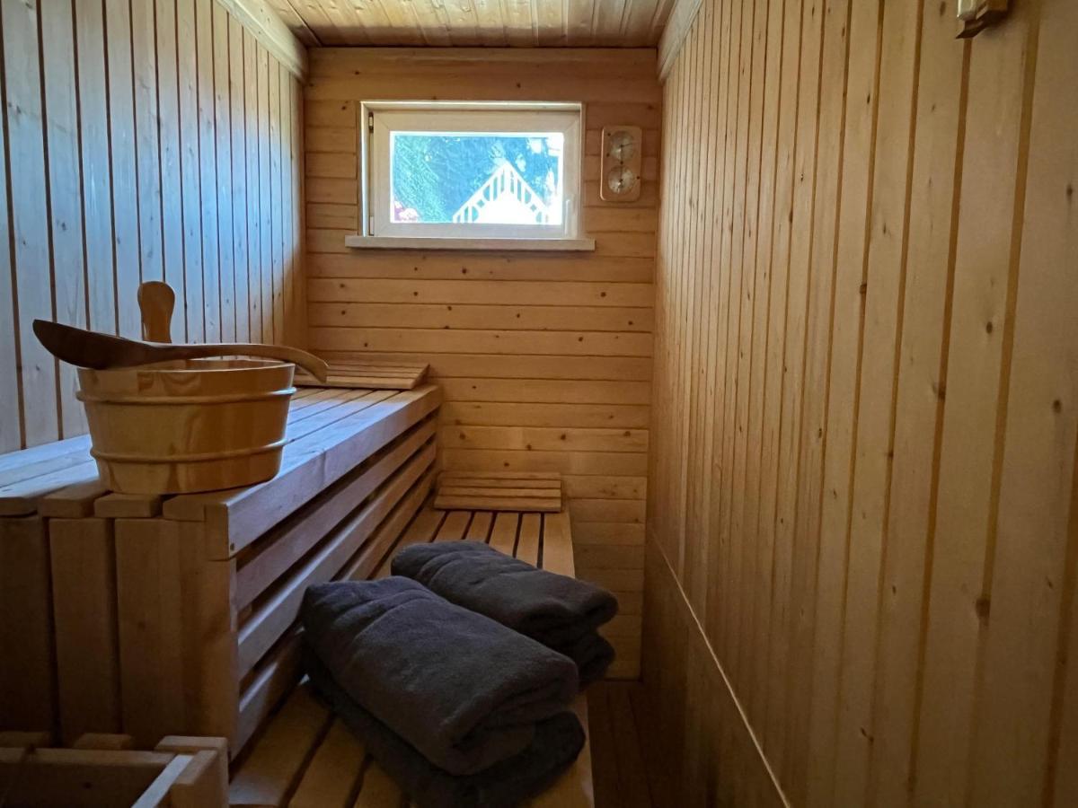 Saechsische-schweiz-ferienhaus-wohnung-1-mit-elbblick-sauna-und-kamin * Konigstein an der Elbe